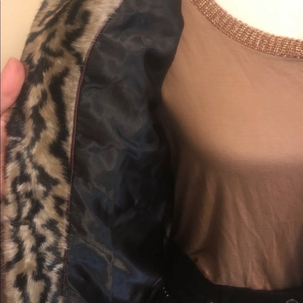 Express Leopard Coat Medium - Picture 4 of 9